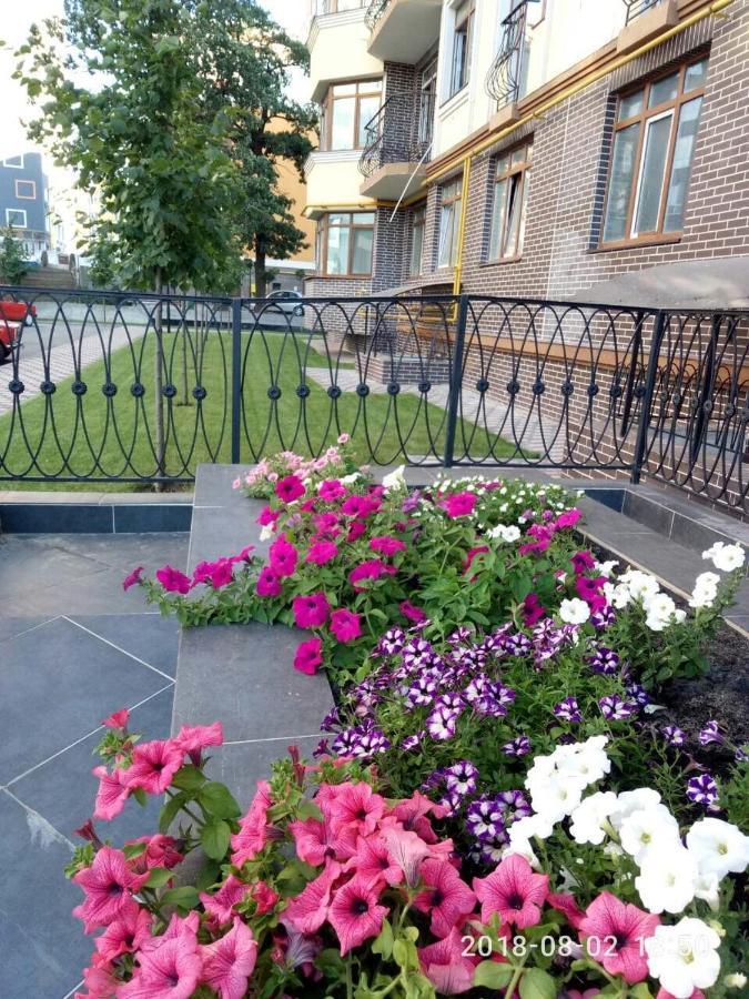 Apartment Studio New York 92 Ирпень Экстерьер фото